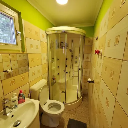 Kenese Apartman بيت للعطل